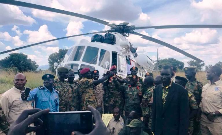 SSPDF and SPLA-IO commanders pose for a picture after a meeting in Yei town on 15 nov 2018 (Photo Lam Paul Gabriel)