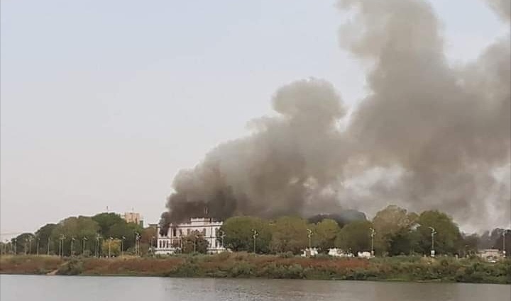 Fire broke out at the old presidential palace on 23 March 2019 (ST Photo)