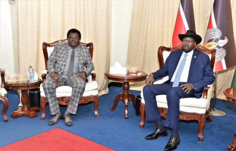 Jubek Governor Augustino Jadalla Wani meets President Salva Kiir on 11 May 2019 (SSPPU photo)