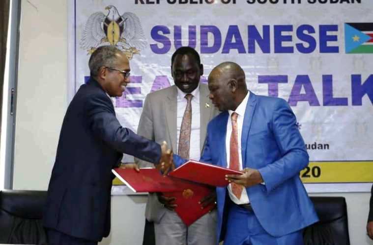 Sudanese transitional government and SPLM-N Agar sign the Political Document on 14 March 2020 (ST photo)