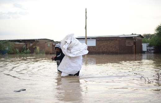 تشريد ما لايقل عن 10 الاف أسرة جراء الفيضانات بالفاو شرقي السودان