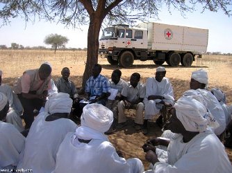 يقدم الصليب الأحمر خدماته في مناطق واسعة من السودان