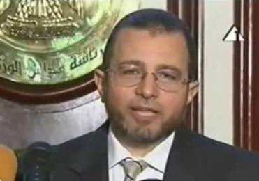 وزير الري المصري هشام قنديل