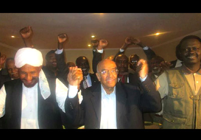 قادة المعارضة السودانية عقب توقيع 