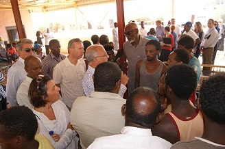 سفراء الاوربيين في زيارة لمخيم (ودشريفي) للاجئين بشرق السودان الخميس 22 أكتوبر 2015