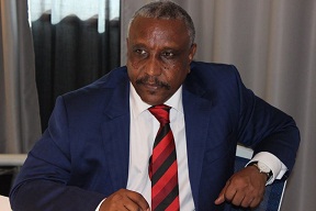 ياسر عرمان المستشار السياسي لرئيس الوزراء السوداني