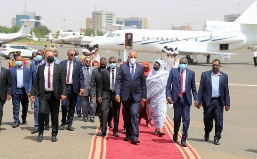 نائب رئيس المجلس الرئاسي الليبي موسى الكوني وصل الخرطوم..الثلاثاء 24 اغسطس 2021