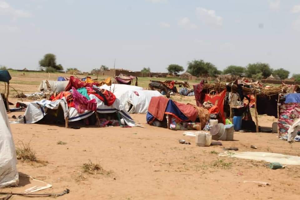 قرويون فروا من هجمات تشنها مليشيات على قراهم بمحلية طويلة في ولاية شمال دارفور ـ سبتمبر 2021