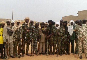 مقاتلون من حركة (العدل والمساواة الديموقراطية) ..صورة لـ(سودان تربيون)
