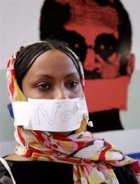 A_Sudanese_journalist_covers-2.jpg