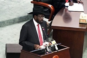 رئيس جمهورية جنوب السودان سلفاكير ميارديت لدى مخاطبته البرلمان يوم الخميسمان