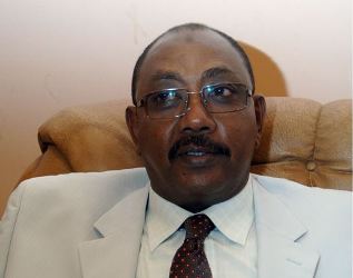 رئيس المجلس الأعلى للبيئة بولاية الخرطوم عمر نمر