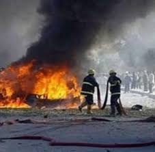 مقتل 15 من عناصر قوات الحرس الرئاسي التونسي في انفجار استهدف حافلتهم