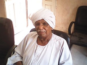 السكرتير العام للحزب الشيوعي السوداني محمد مختار الطيب