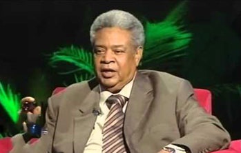 رئيس مجلس الصحافة في السودان فضل الله محمد ..صورة من موقع (النيلين)
