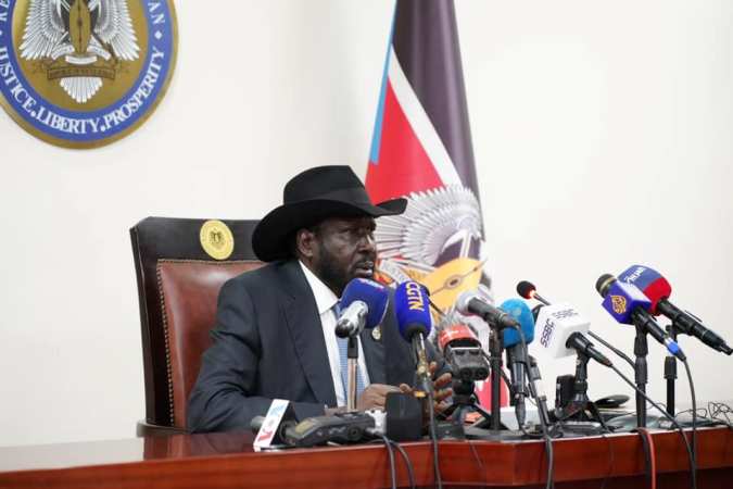 Der südsudanesische Präsident wirft seinem ersten Stellvertreter vor, eine eigene Armee zu unterhalten