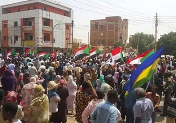 Demonstrators in FFC rally