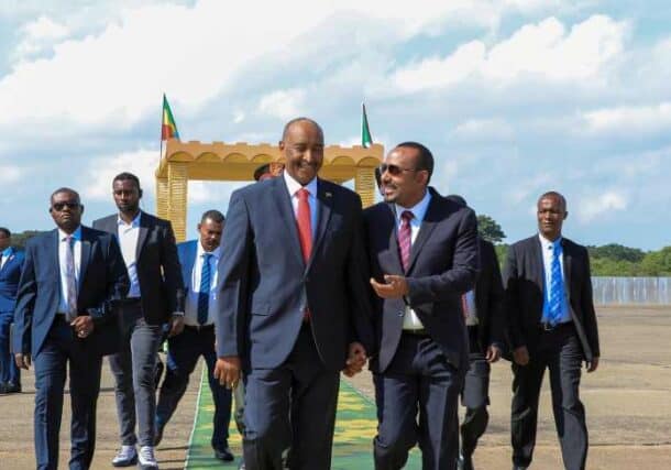 Al-Burhan received by Abiy Ahmed at Bahir Dar airport on October 15, 2022