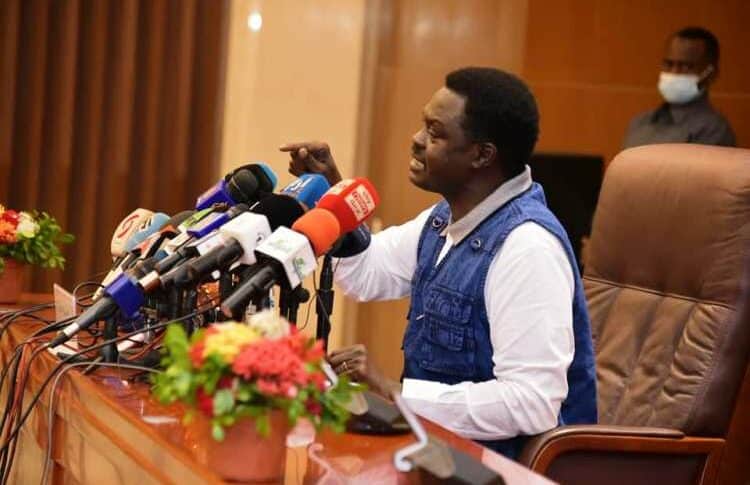 Minni Minnawi speaks to the media on 6 Feb 2021