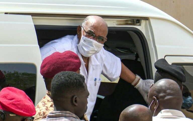 Sudans Former President Al Bashir Returns To Jail From Hospital Sudan Tribune