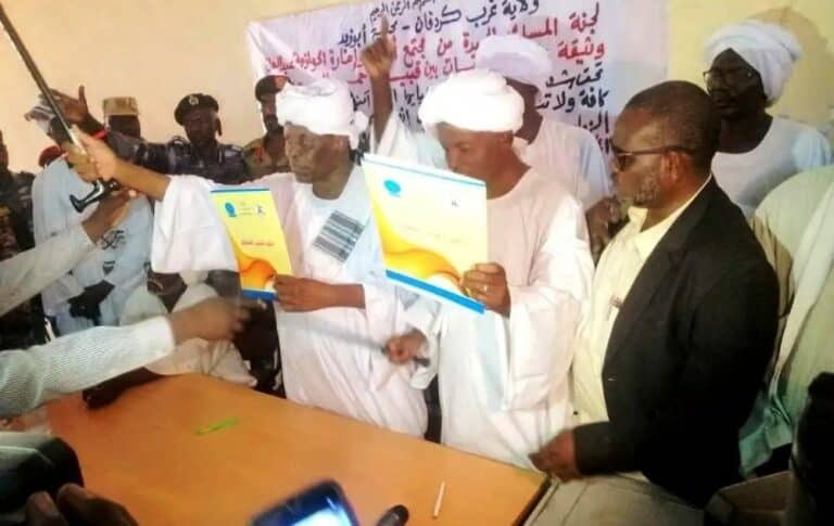 Humer and Misseriya leaders sign cessation of hostilities agreement on September 19, 2022