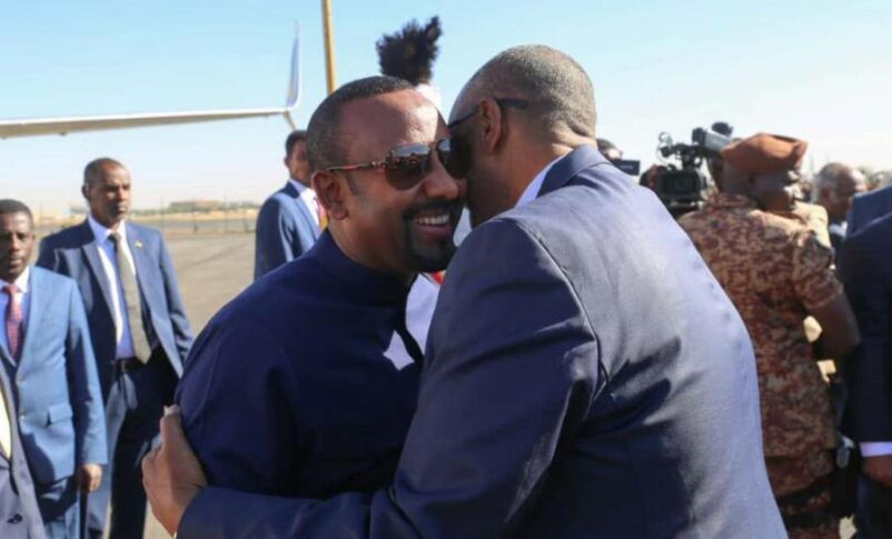 Al-Burhan welcomes Ahmed at the Khartoum airport on January 26, 2023
