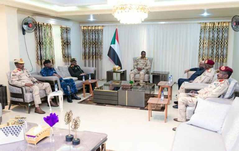 Hemetti meets with the technical committee of the security and defence council on March 4, 2023