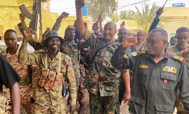 SAF commander in chief al-Burhan visits his troops inn Khartoum on May 302023