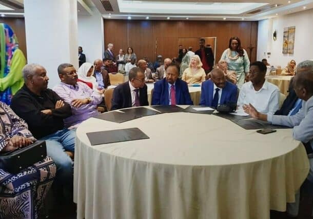 Abdallah Hamdok with FFC and civil society representatives meet on Saturday October 21, 2.023
