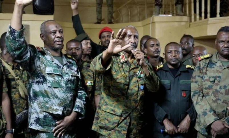 Al-Burhan speaks to the Sudanese troops in Wadi Saydna military base in northern Omdurman on October 31, 2023-1