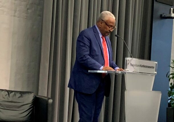 Arman speaks at a conference on Sudan held in Oslo on November 27, 2023