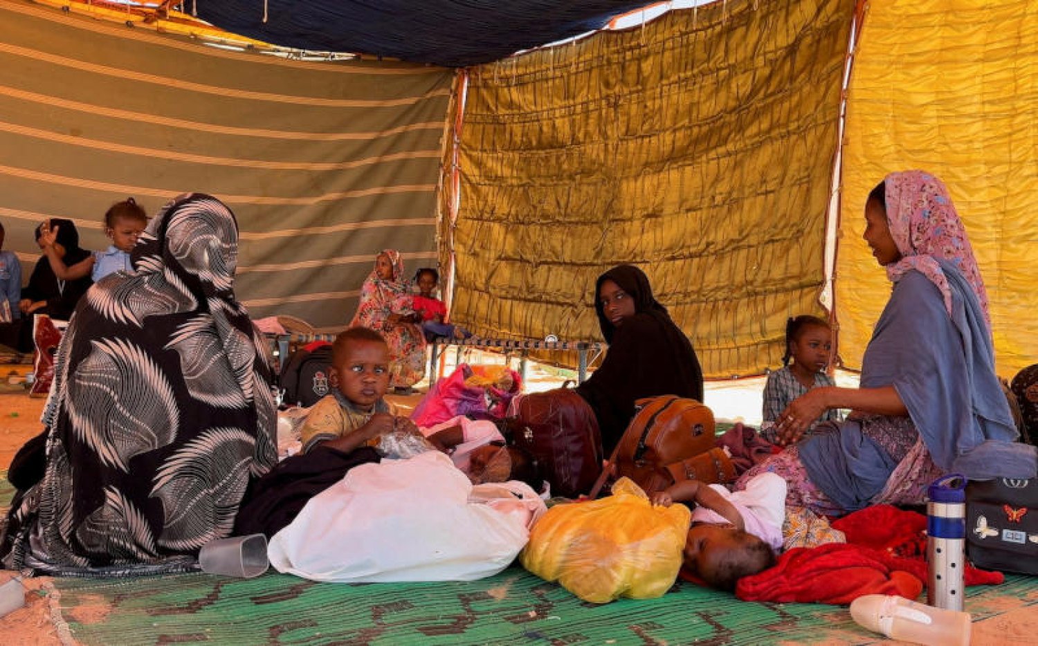 مساعدات اماراتية للاجئين السودانيين في جنوب السودان