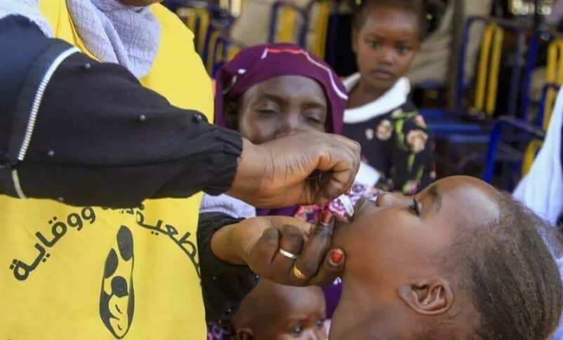 A nurse administers the cholera vaccine to a child in Sudan's Gedaref city on November 20, 2023. AFP