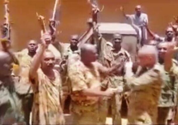 General Alzafer Omer pose with troops in-Al-Muhandisin suburb of Omdurman on Aujust 4, 2024