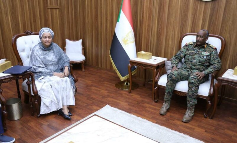 Sudan's Sovereign Council leader Abdel Fattah al-Burhan receives UN deputy SG Amina Mohammed in Port Sudan on August 29, 2024
