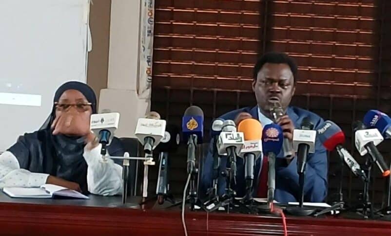 Minni Minawi Darfur Governor (R) and Salwa Adam Binia, Humanitarian Aid Commissioner speak during a press conference on November 11, 2024