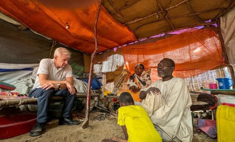 Despite the challenges of displacement and limited mobility, Anwar and his family remain resilient after fleeing Khartoum for Port Sudan, NRC Secretary General Jan Egeland hears their story. on November 18, 2024 (NRC photo)