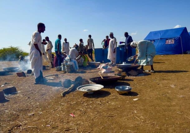 Harira camp, in Al Fao, Gederaf, housing newly displaced people. (NRC photo)