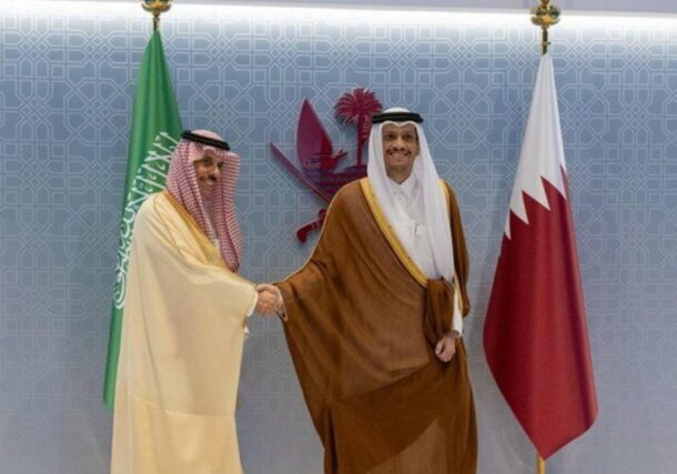 Saudi foreign minister (L) and Qatari Prime Minister and foreign affairs minister on December 2023 (SPA photo)