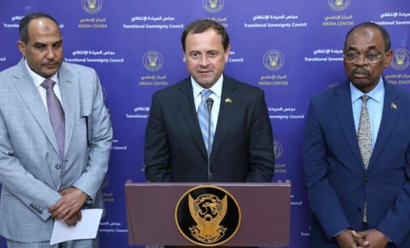 Tom Perriello speaks to the media after meeting Generl Abdel Fattah in Port Sudan on November 18, 2024
