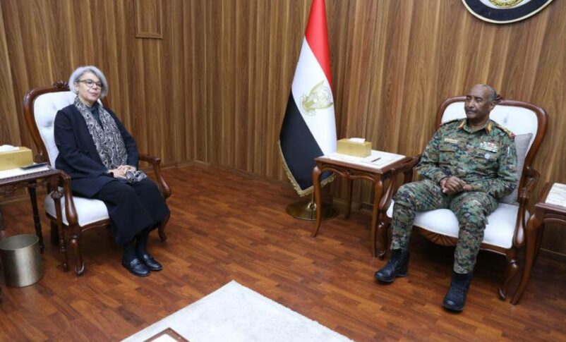 Head of the Sovereign Council Abde Fattah al-Burhan meets EU envoy to the Horn of Africa V on December 1, 2024