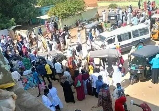 Cholera patients lie outside Kosti Hospital due to overcrowding on Feb 22, 2025