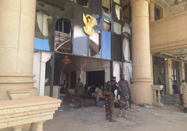 Sudanese soldiers at the Republican Palace entrance, March 21, 2025