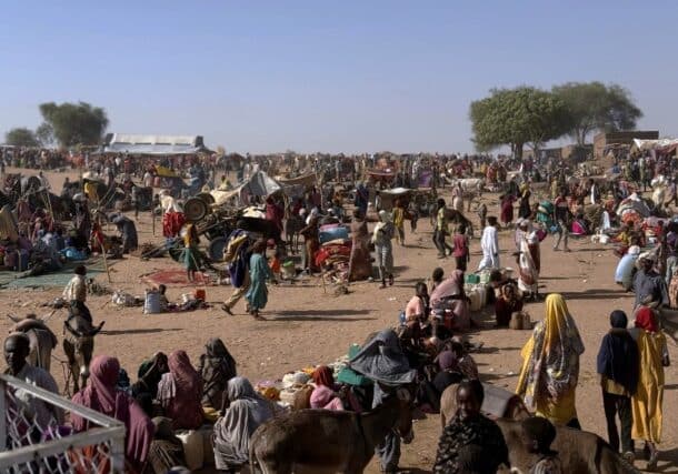 Some 93000 dispalced peoplea rrived at Tawila from Zamazam camp.