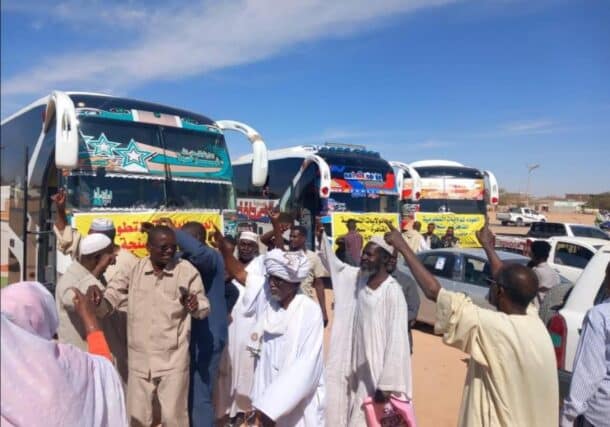 Sudanese at the Abu Simbel border crossing in southern Egypt on April 6, 2024