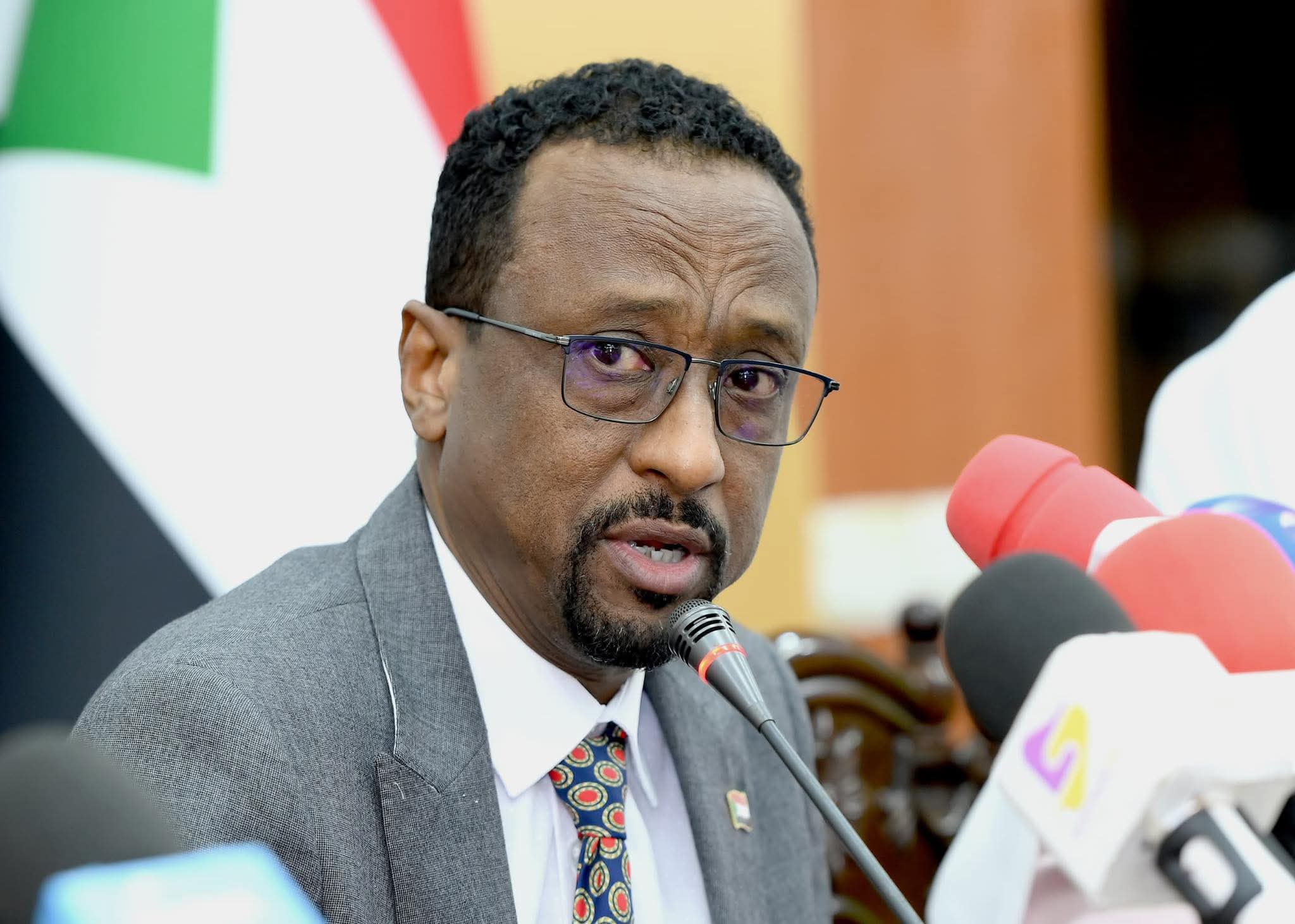 السودان ينسحب من محفل دولي احتجاجًا على اختيار الامارات رئيسًا لمنظمة ...