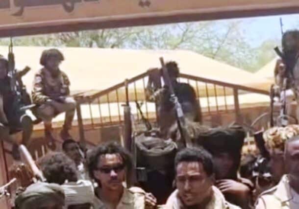 RSF fighters pose ou sides El Nahud muncipality buidling before to wthdrawa on May 1, 2025