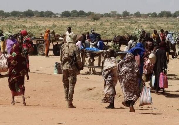 Civilians flee El-Dibeibat area following its capture bythe RSF, Mashawir photo