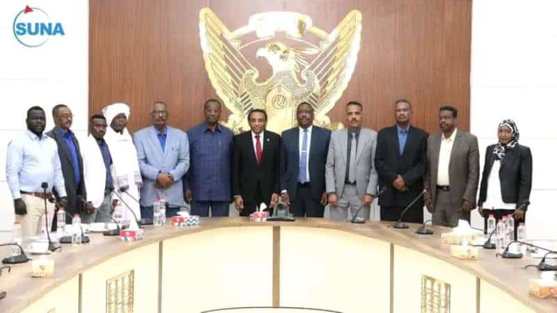 Prime Minister Kamil Idris discussed with several political leaders ways to achieve transition inSudn on July 9, 2025, SUNA photo