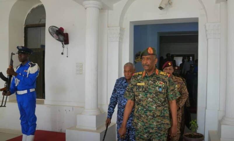 Al-Burhan visits the Interior Ministry headquarters in Khartoum on August 6, 2025